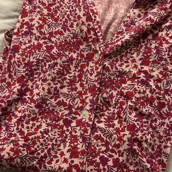 Victoria's Secret Red and Cream Floral Pajama Set - Picture 4 of 5